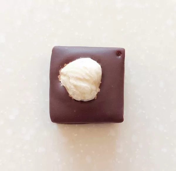 Noisette (chocolat noir ou lait)