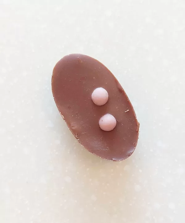 Noix de cajou et fleur de sel (les billes peuvent être jaunes)